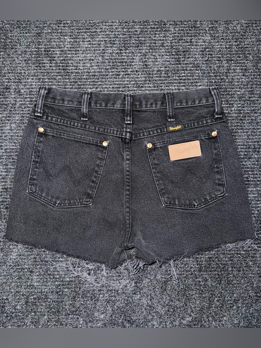 Vintage 90s Wrangler High Waisted Black Cutoff Denim Shorts 28 Cowgirl Western